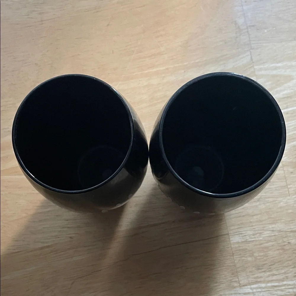 Pier 1 Black and White blown glasses